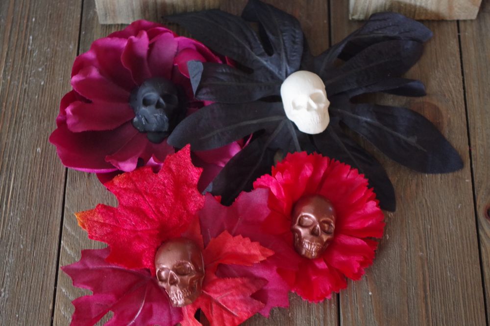 Skull & Flower Magnets